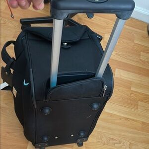 Black Nike Men's Travel Bag